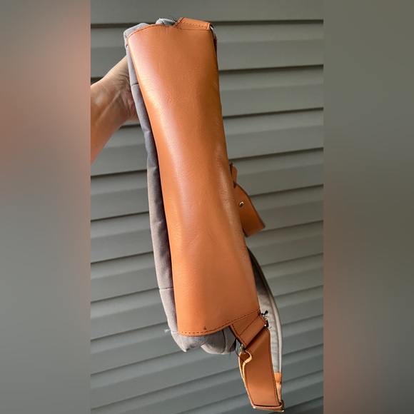 Breton Modern Day Briefcase Backpack Canvas Leather Gray/Tan - Picture 9 of 16